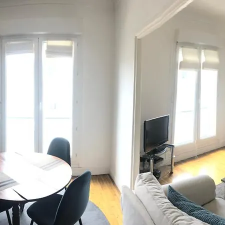 L'aiguillon, Bel Hyper-centre דירה
