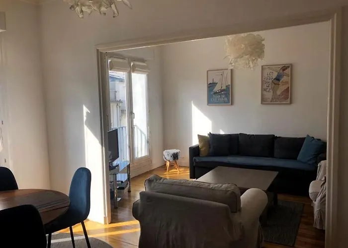 L'aiguillon, Bel Hyper-centre Apartament